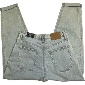 H&M Divided Loose Mom Jeans Women's Size 10 Light Blue New with Tags